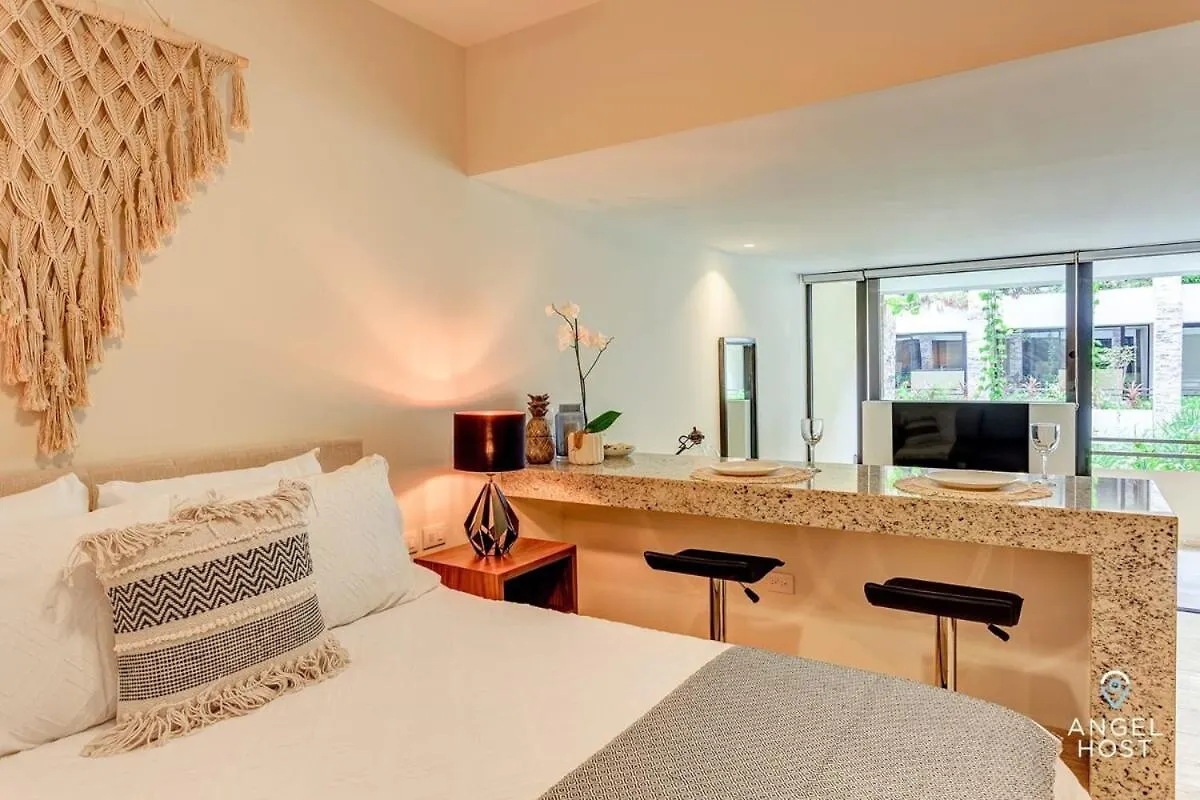 Apartment Chic Studio Roof Pool Gym Near 5Th & Beach Playa del Carmen